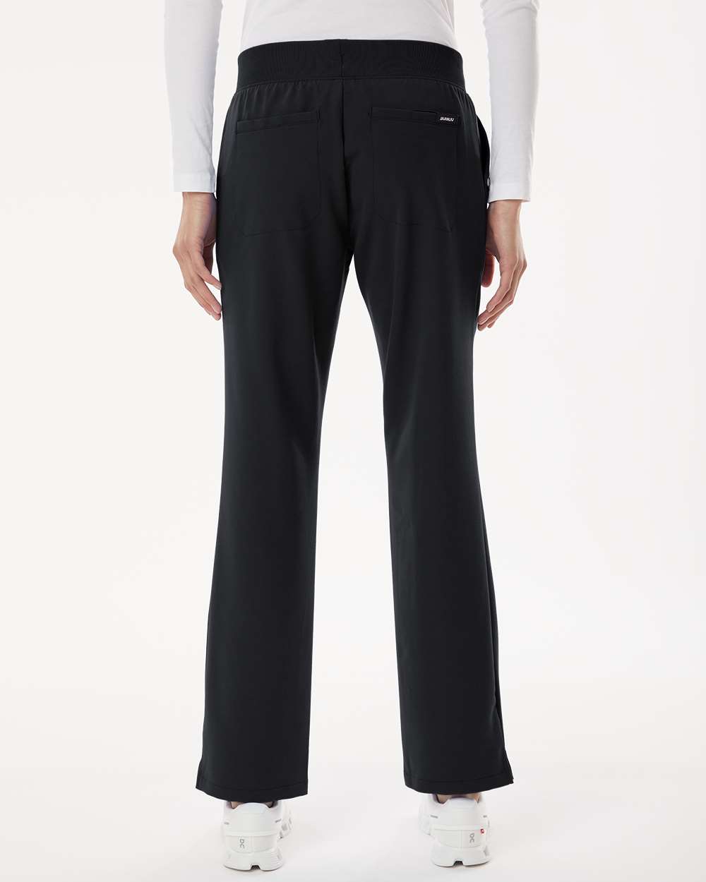Women's Petite Sizes Xenos Essential Knit-Waist Scrub Pants
