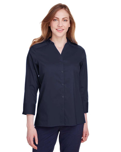 Women's Crown CollectionÃ‚Â® Stretch Broadcloth Three-Quarter Sleeve Blouse