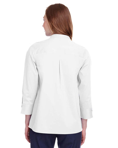 Women's Crown CollectionÃ‚Â® Stretch Broadcloth Three-Quarter Sleeve Blouse