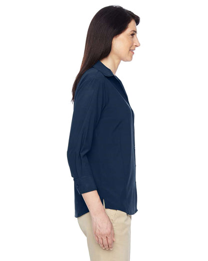Women's Paradise Three-Quarter Pullover Sleeve Performance Shirt